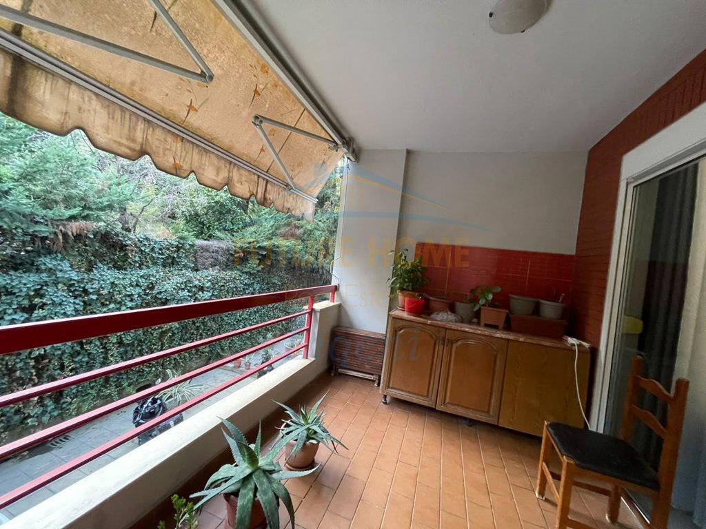 0695135860 Shitet, Apartament 2+1, Liqeni i Thatë, Tiranë – Tiranë