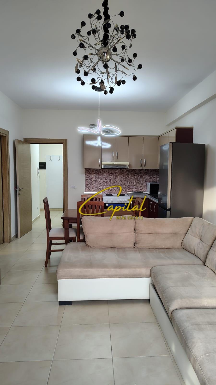 APARTAMENT ME QIRA 1+1 PAZARI I RI 60.000 LEKE – Tiranë - 1