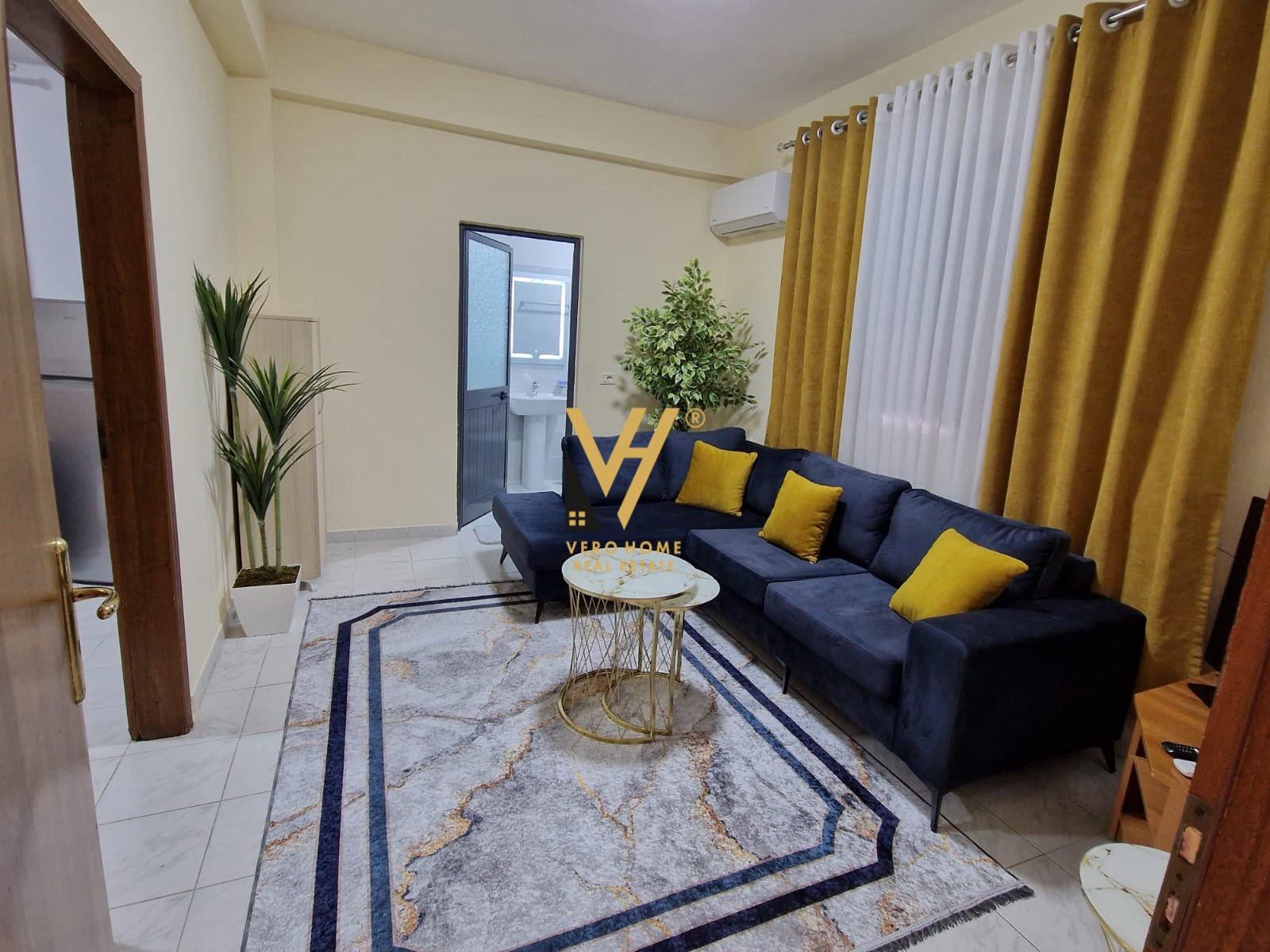JEPET APARTAMENT 1+1+OBORR ME QERA NE VASIL SHANTO 70.000 LE – Tiranë