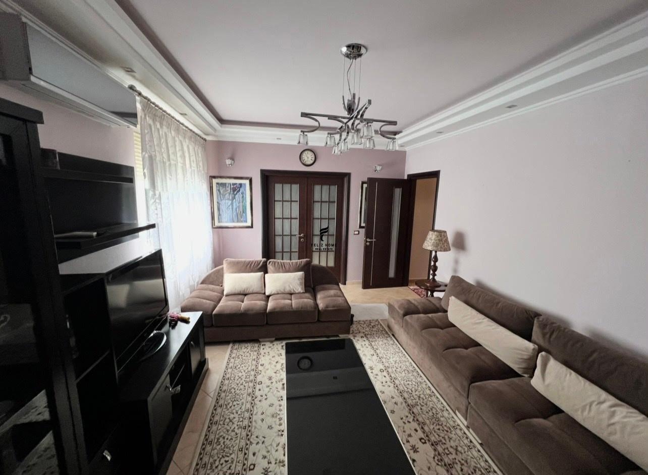 APARTAMENT ME QERA 3+1 KODRA E DIELLIT 80.000 LEKE FH-93452 – Tiranë
