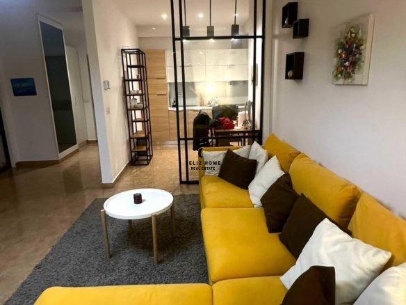 APARTAMENT ME QERA 1+1 AIR ALBANIA 130.000 LEKE FH-87622 – Tiranë