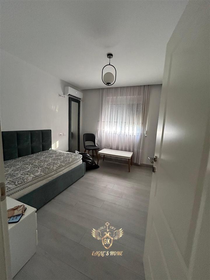 SHITET Super APARTAMENT • 2+1+2 + Guzhine më vete + Gardero – Durrës