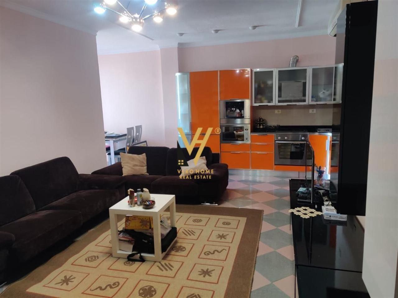 JEPET APARTAMENT 2+1+BLK ME QERA TE RR.NIKOLLA TUPE 800 EURO – Tiranë - 1