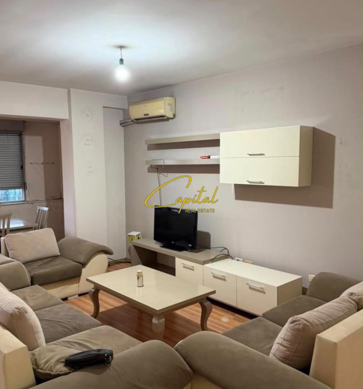 APARTAMENT ME QIRA 2+1 RRUGA E KAVAJES 65.000 LEKE – Tiranë