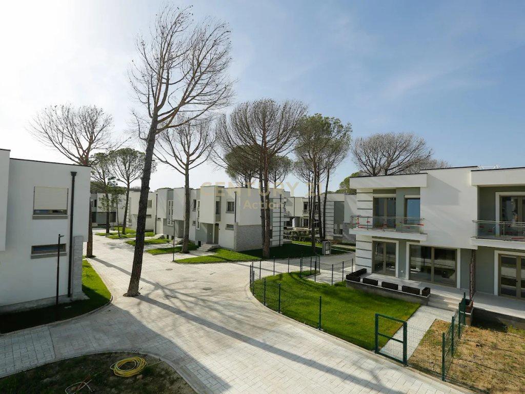 🏡 APARTAMENT 2+1 NË SHITJE – GJIRI I LALZIT 250,000 € – Durrës