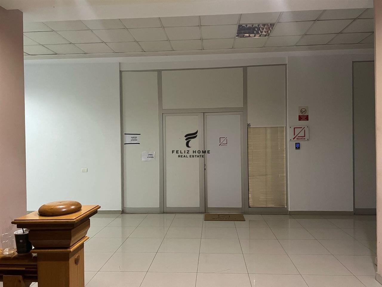SHITET AMBIENT BIZNESI 140 M2 KOMUNA E PARISIT 300.000 EURO – Tiranë - 1