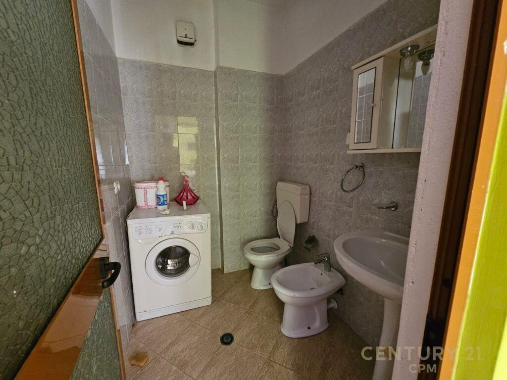 Shesim Apartament 2+1 me pamje nga Deti – Tiranë - 1