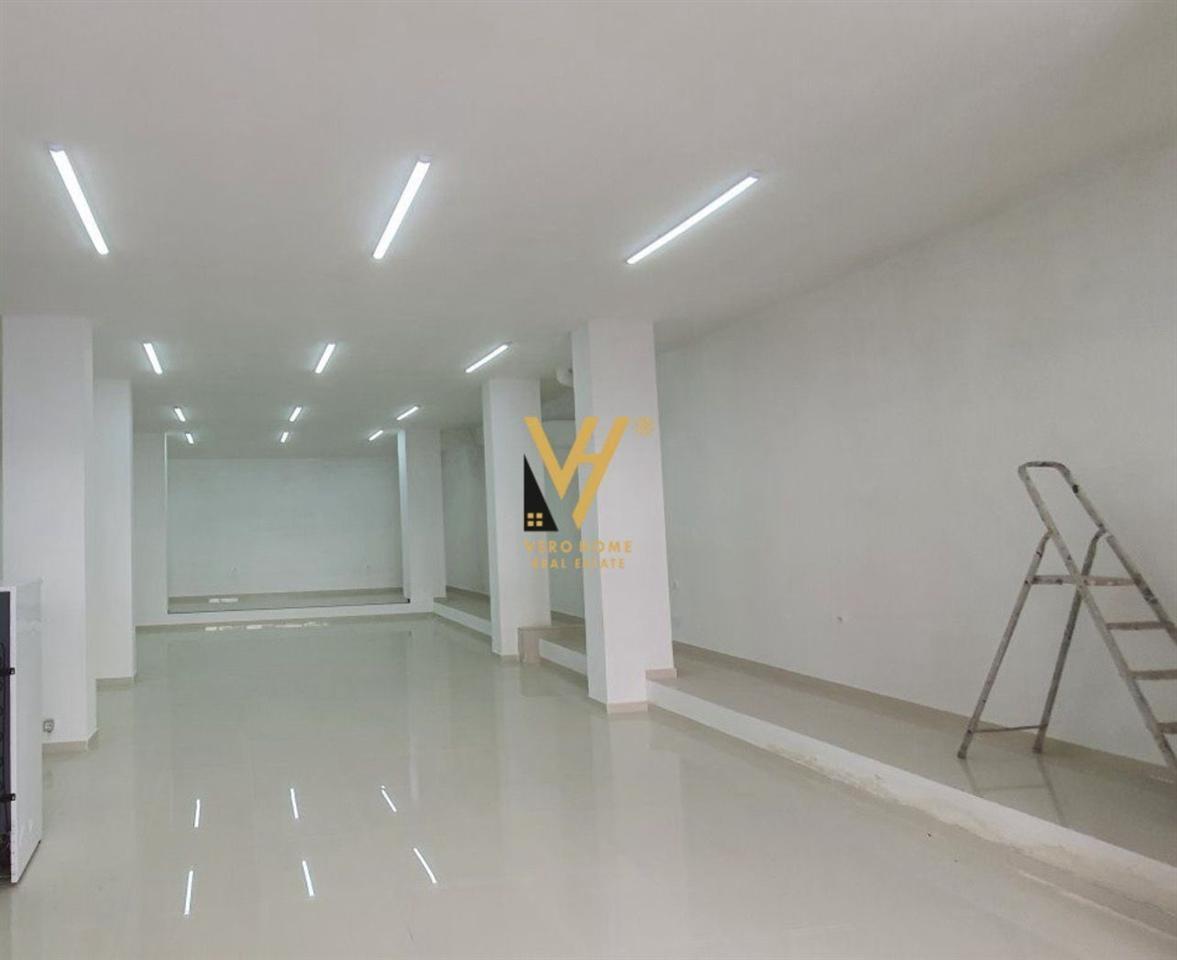 SHITET DYQAN 122 M2 TE 5 MAJI 309.000 EURO – Tiranë - 1