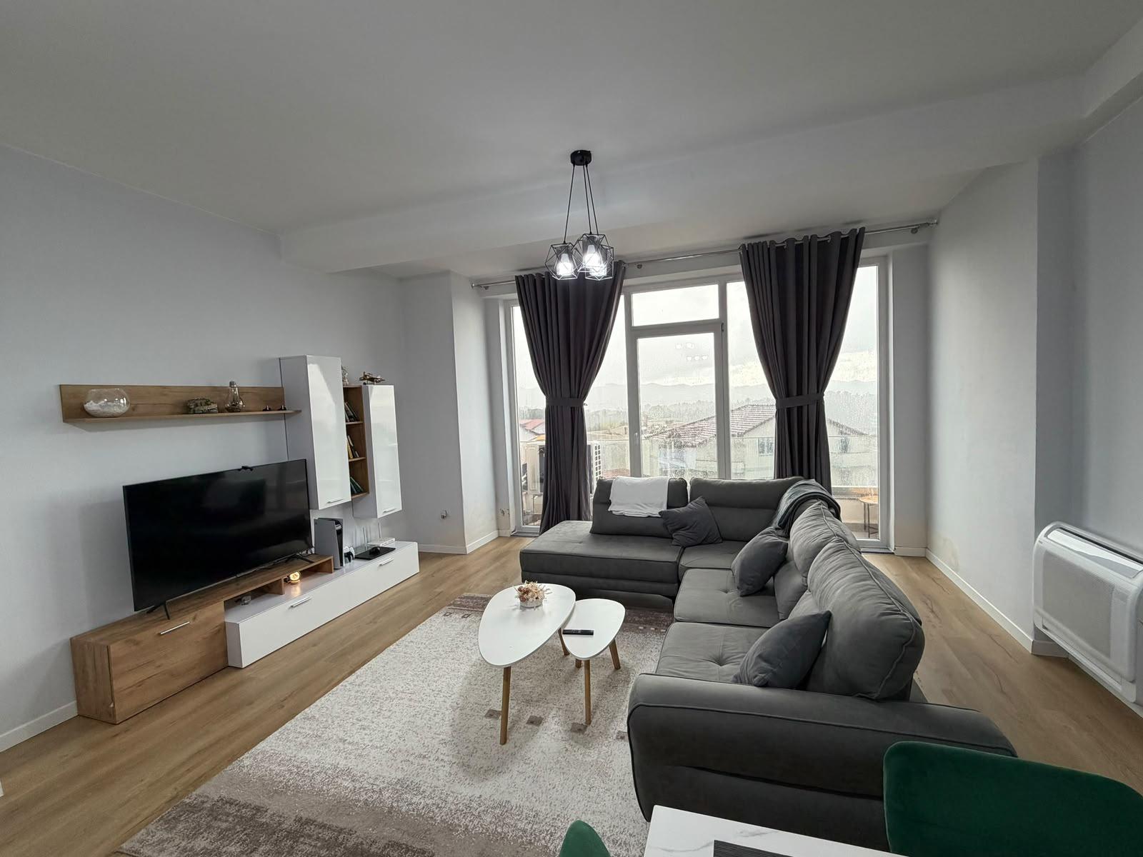 Apartament 1+1 me Qira pranë Rrugës së Elbasanit – Tiranë