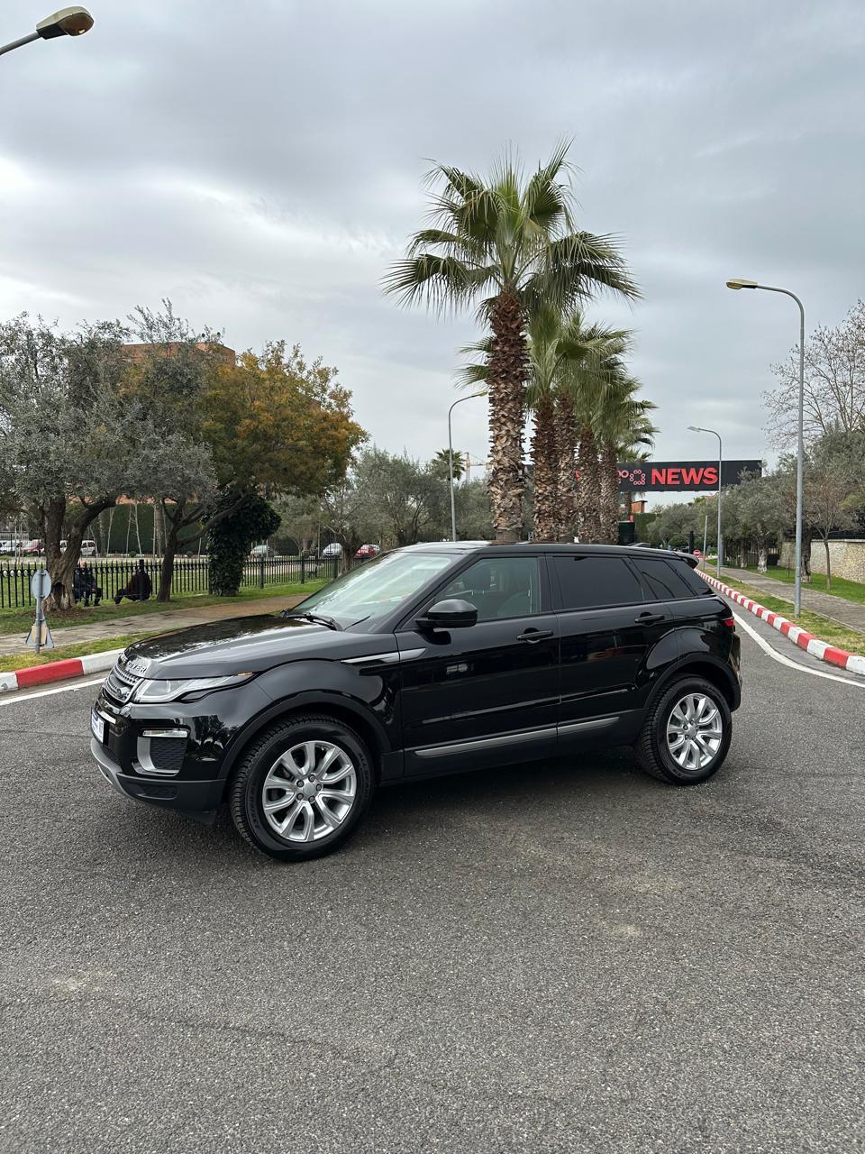 RANGE ROVER EVOQUE 2.0 DIESEL FULL OPTION – Tiranë - 1