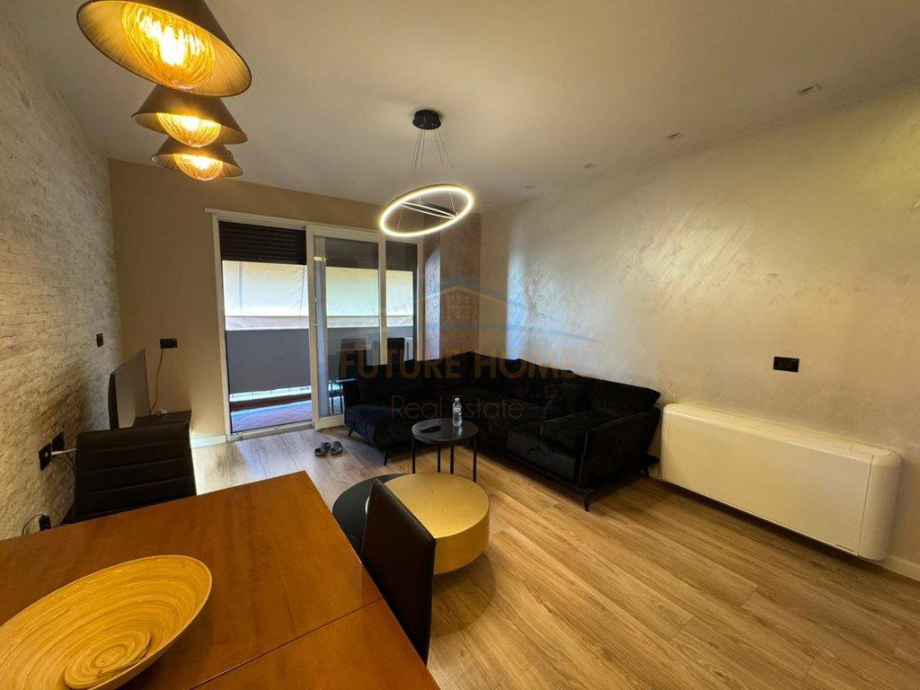069 479 2 476 QERA,APARTAMENT 2+1+PARKIM,PANORAMA,SPAK – Tiranë