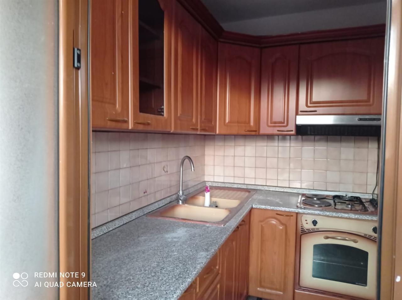 SHITET APARTAMENT 1+1 RRUGA ELBASANIT 125.000 EURO – Tiranë
