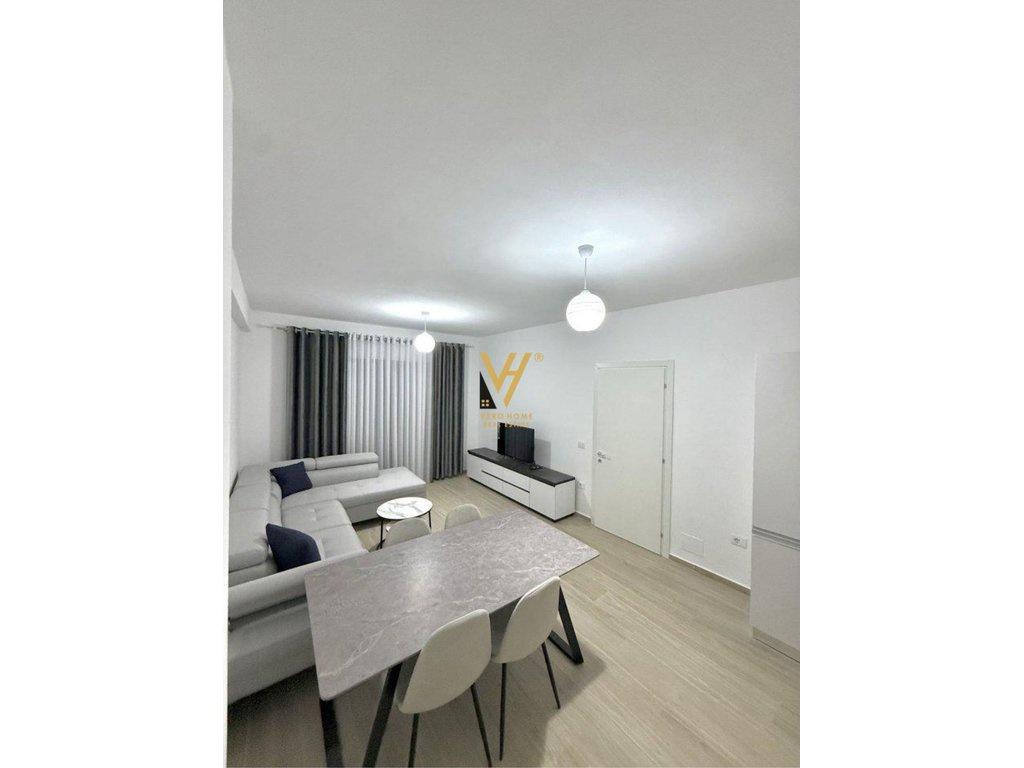 JEPET APARTAMENT 2+1+2+BLK ME QERA TE UNAZA E RE 60.000 LEKE – Tiranë