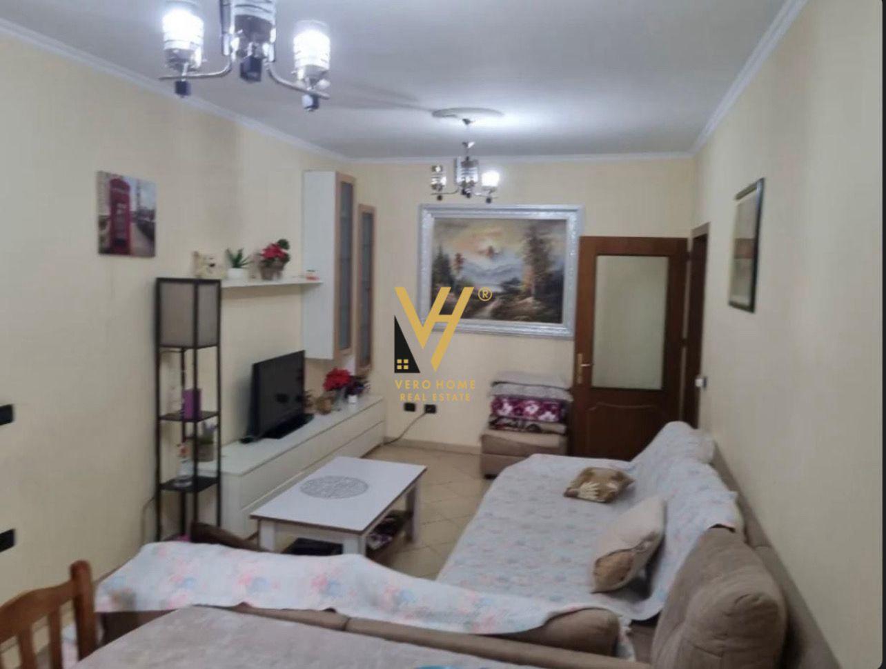 JEPET APARTAMENT 2+1+BLK ME QERA TE PALLATI SHIGJETA 500 EU – Tiranë - 1