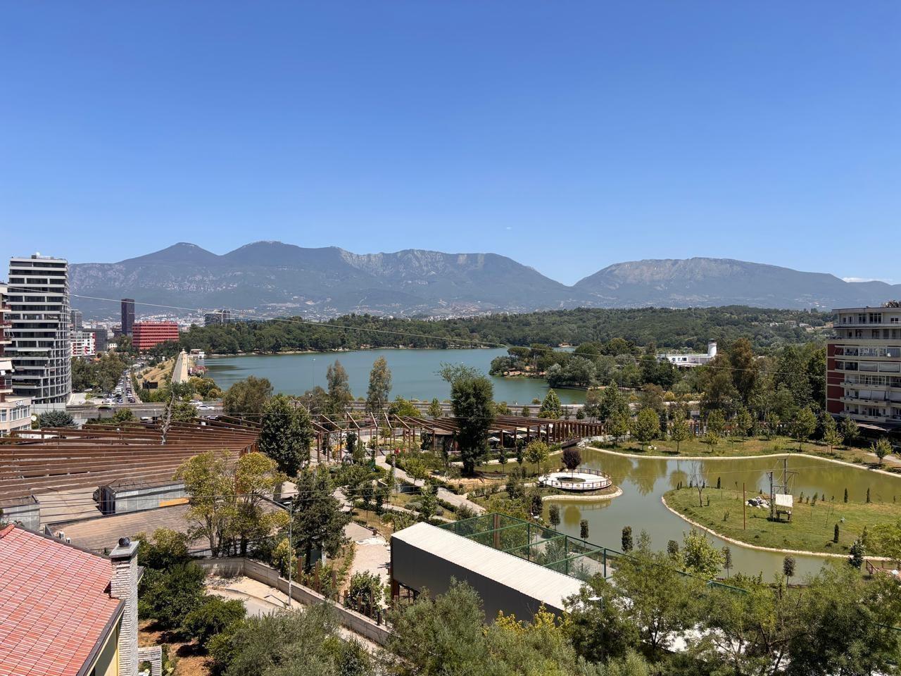 APARTAMENT ME QERA 3+1+2+GARAZH KOPSHTI ZOOLOGJIK 1.800 EURO – Tiranë - 1