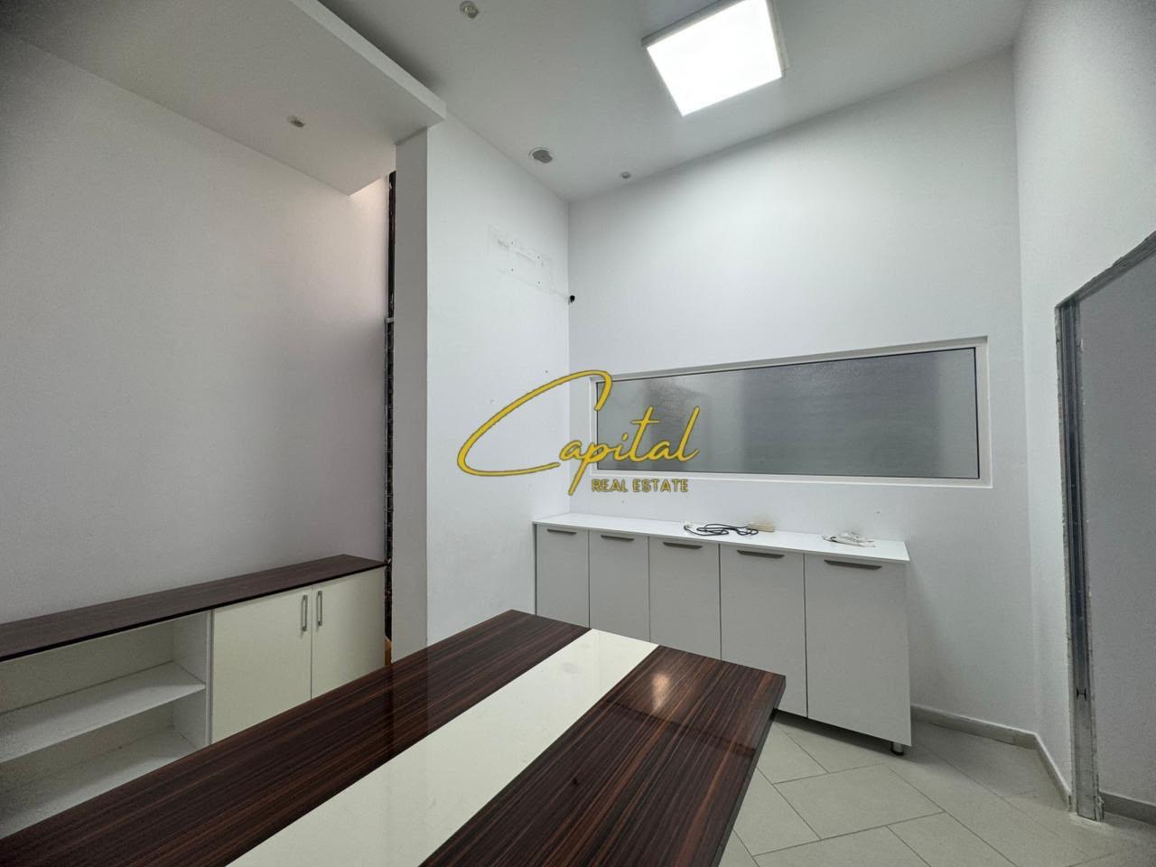 SHITET AMBIENT BIZNESI 65 M2 ASTIR 169.000 EURO – Tiranë - 1