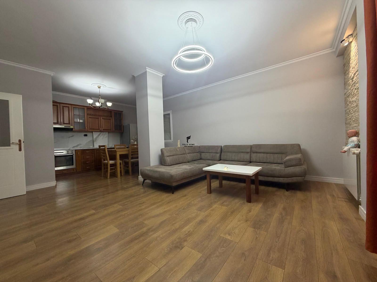 APARTAMENT ME QERA 2+1 ALI DEMI 70.000 LEKE FH-95891 – Tiranë