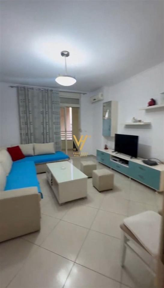 JEPET APARTAMENT 2+1 ME QERA NE DON BOSCO 600 EURO – Tiranë