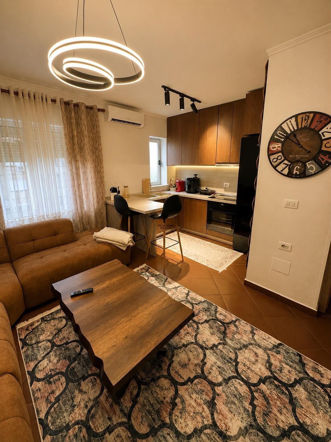 SHITET APARTAMENT 1+1 ALI DEMI 12.500.000 LEKE FH-84639 – Tiranë - 1