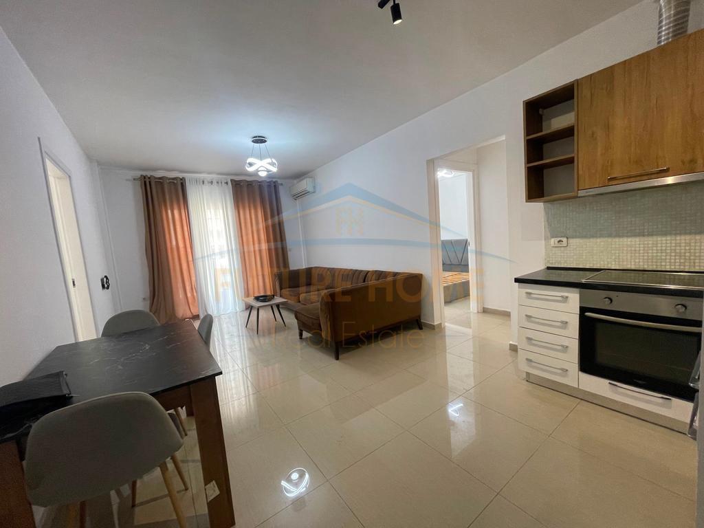 0692268458 Shitet,Apartament 2+1,Residenca Alba, 21 Dhjetori – Tiranë