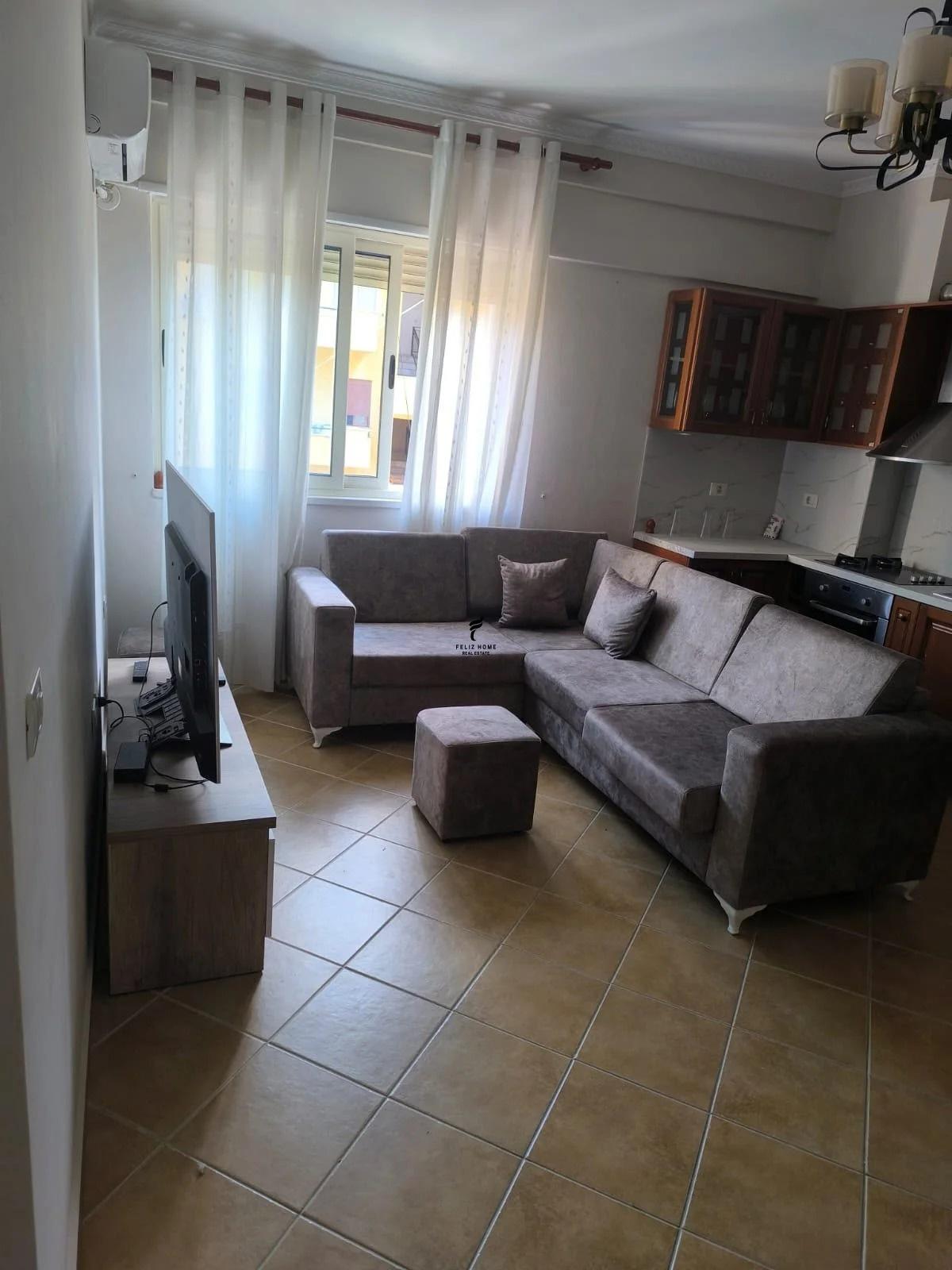 SHITET APARTAMENT 2+1 FRESKU 15.200.000 LEKE FH-96771 – Tiranë
