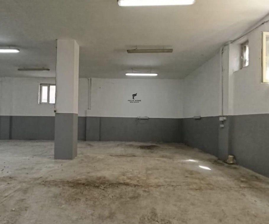 MAGAZINE ME QERA 179 M2 21 DHJETORI 90.000 LEKE – Tiranë - 1