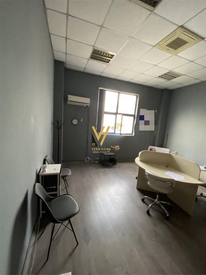 SHITET AMBIENT 30 M2 TE SHESHI WILLSON 180.000 EURO – Tiranë - 1