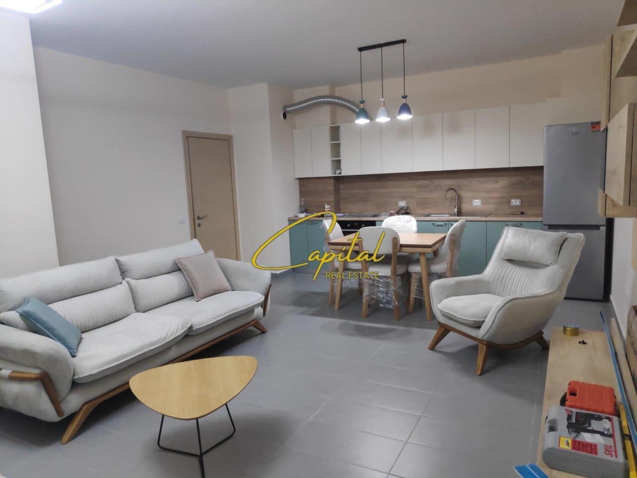 APARTAME ME QIRA 1+1 KINOSTUDIO 60.000 LEKE – Tiranë