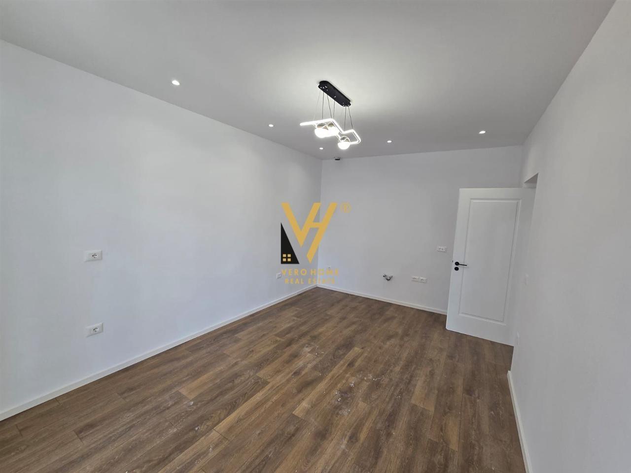 SHITET APARTAMENT 2+1+2 TE MYSLYM SHYRI 185.000 EURO – Tiranë