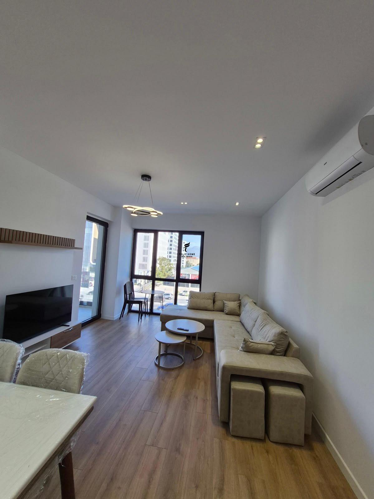 APARTAMENT ME QERA 1+1 ISH DOGANA 65.000 LEKE FH-96188 – Tiranë