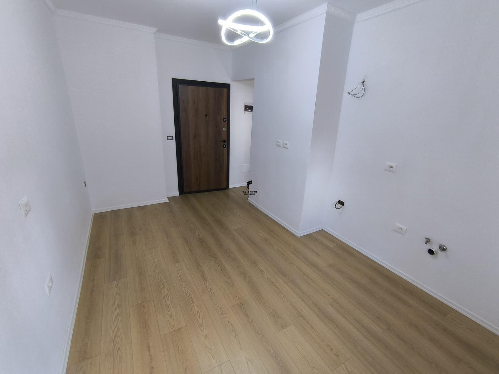 SHITET GARSIONERE 35 M2 FRESK 7.000.000 LEKE FH-82387 – Tiranë - 1