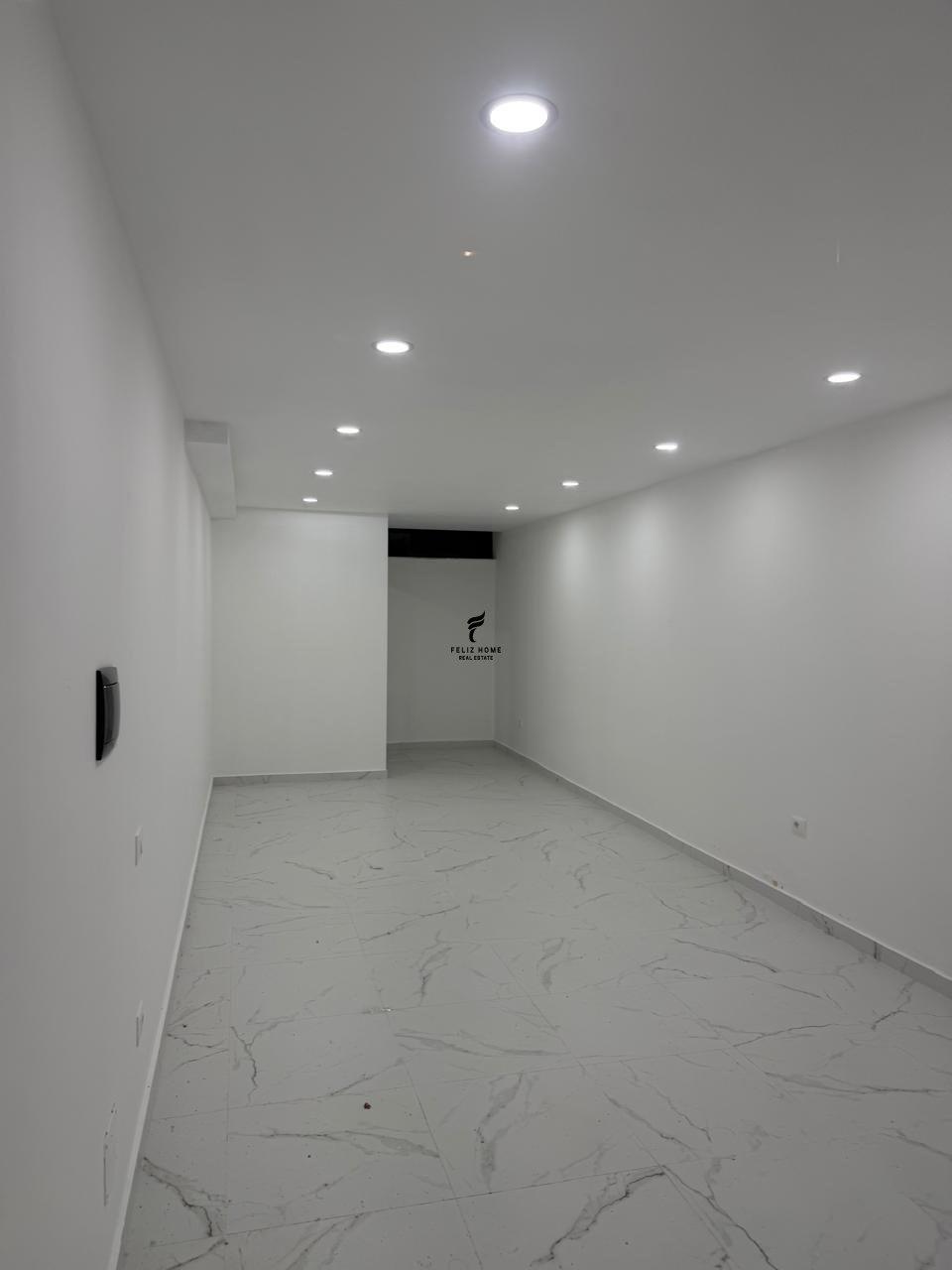 SHITET DYQAN 48.2M2 KOMUNA E PARISIT 7.500.000 LEKE FH-79551 – Tiranë