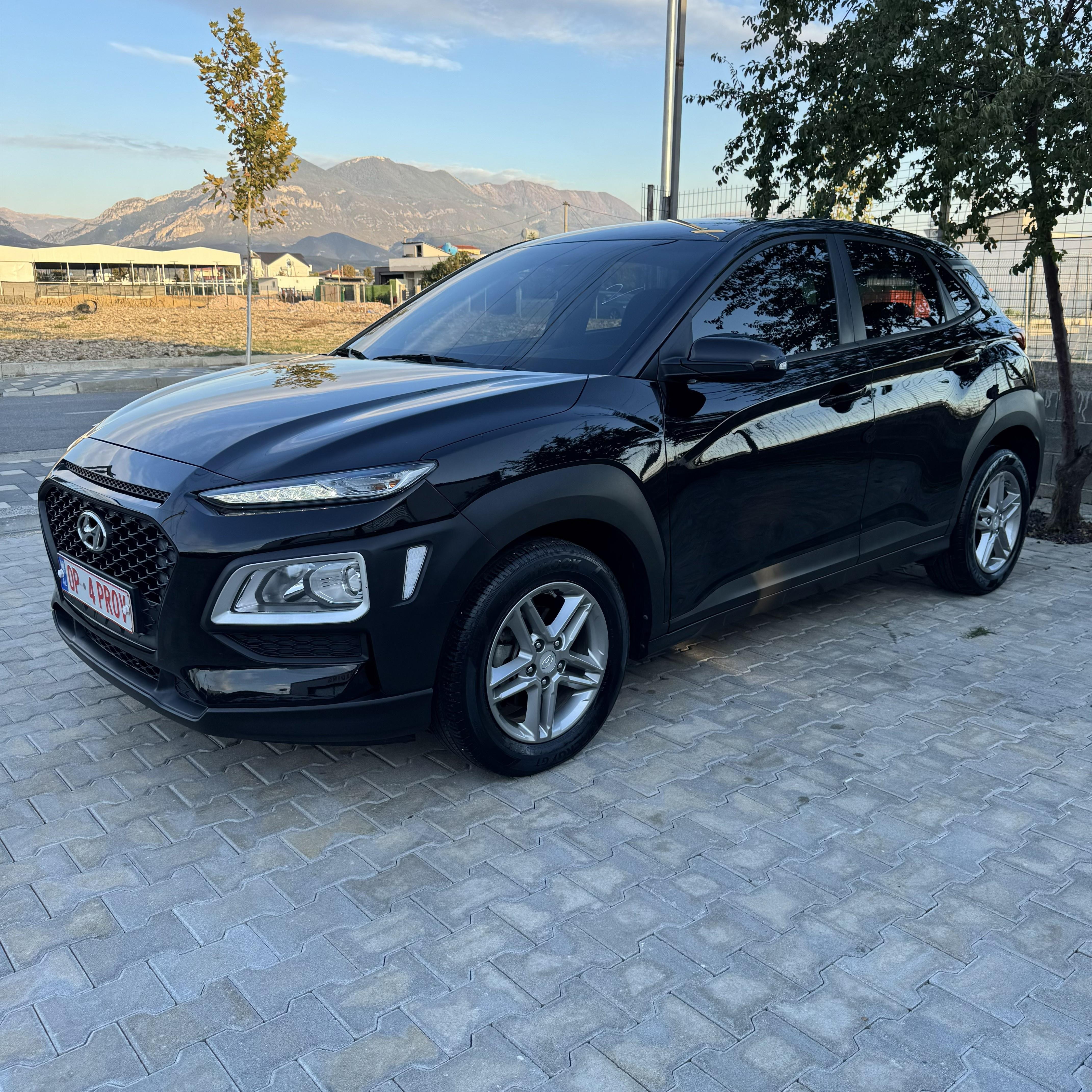 HYUNDAI CONA 1,6 NAFTE – Tiranë