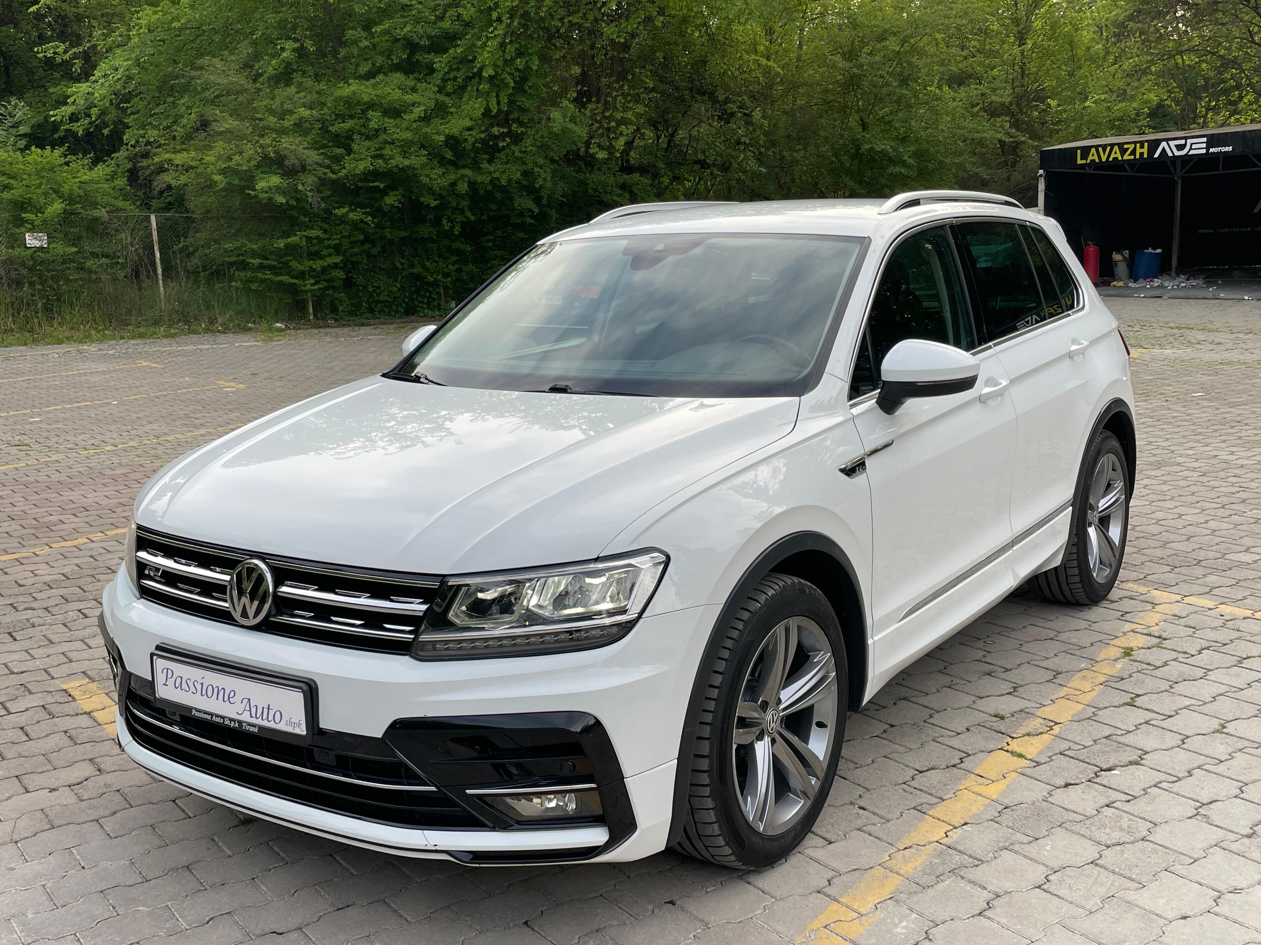 TIGUAN R-LINE 2,0 TDI DSG – Tiranë - 1