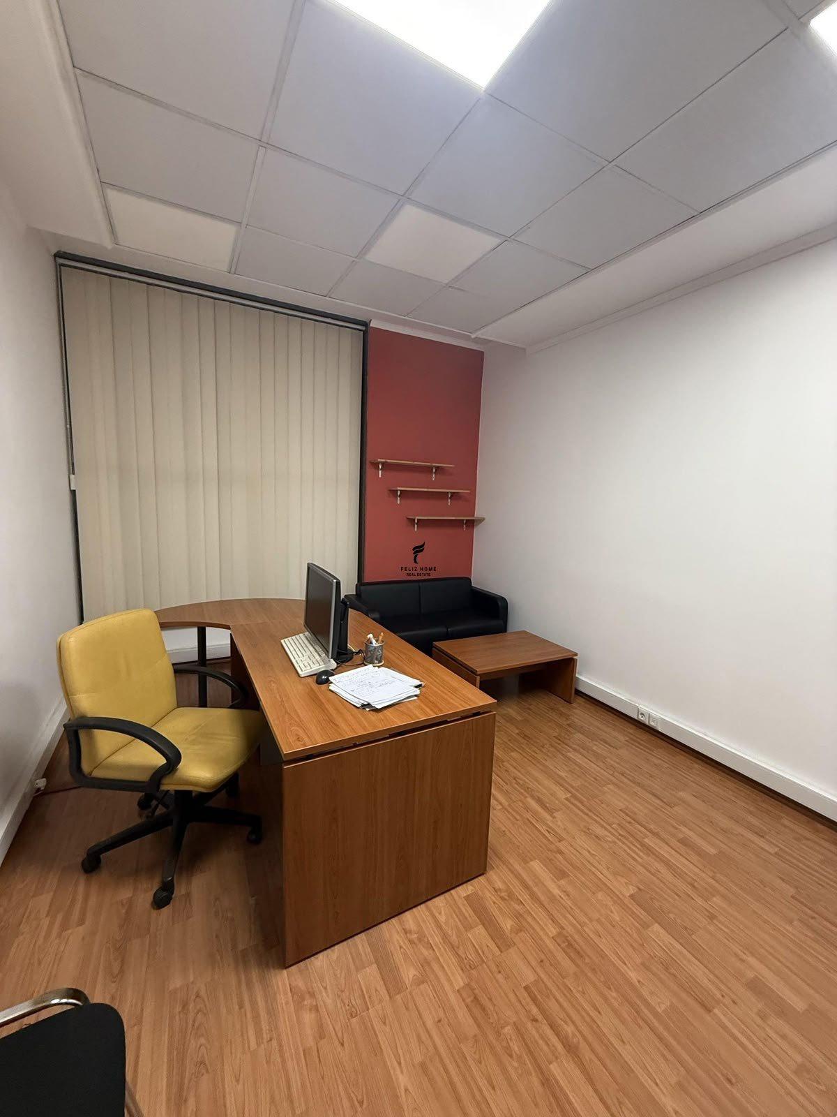 ZYRE ME QERA 60M2 RRUGA E ELBASANIT 800 EURO FH-98010 – Tiranë