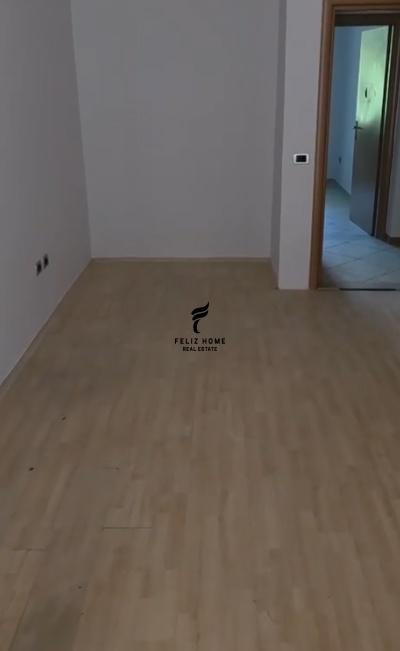 ZYRE ME QERA 110M2 BLLOK 90.000 LEKE FH-92584 – Tiranë