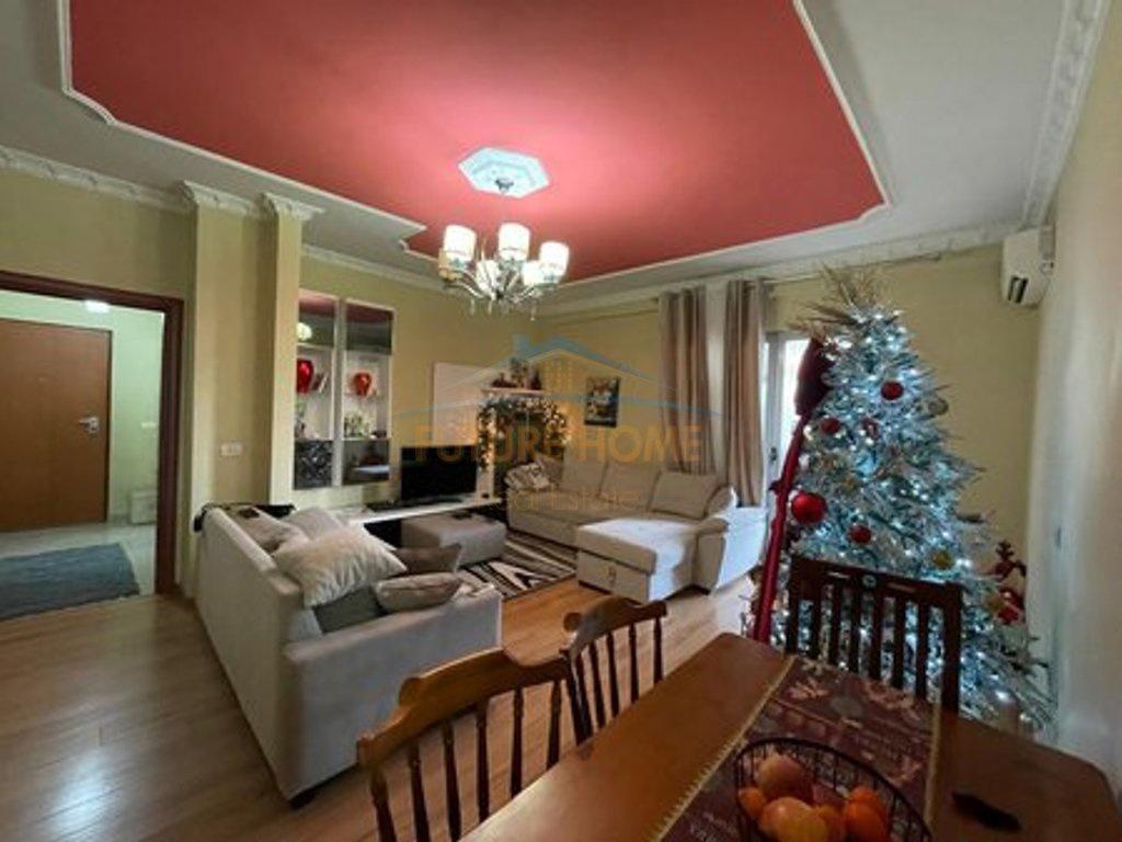 0698855660, Shitet, Apartament 2+1+2, Ministria e Jashtme – Tiranë