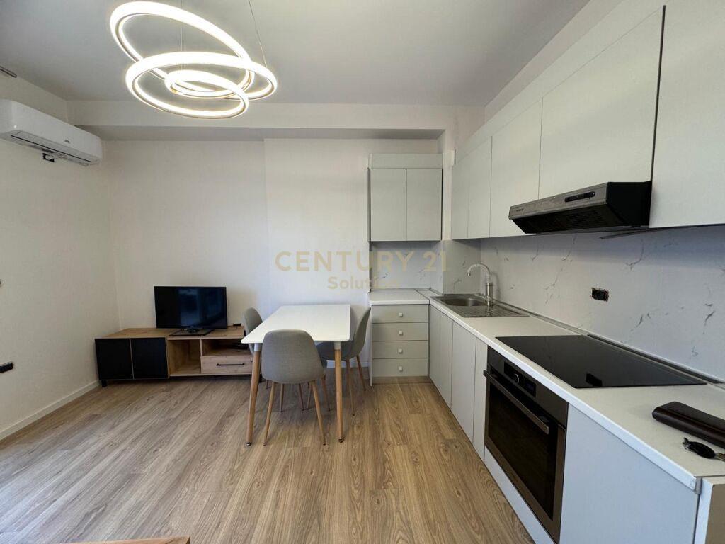 JEPET ME QIRA APARTAMENT 1+1 TEK KOMUNA E PARISIT! – Tiranë - 1