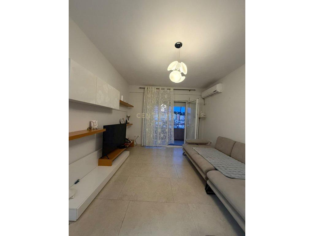 Apartament 1+1 për shitje në Ali Demi, Vlorë! – Vlorë