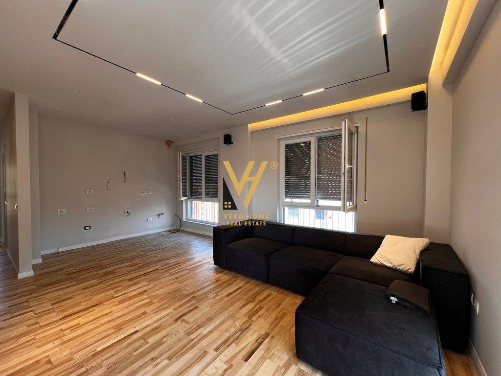 SHITET APARTAMENT 2+1+BLK,RRUGA “ISLAM ALLA”,380.000 EURO – Tiranë