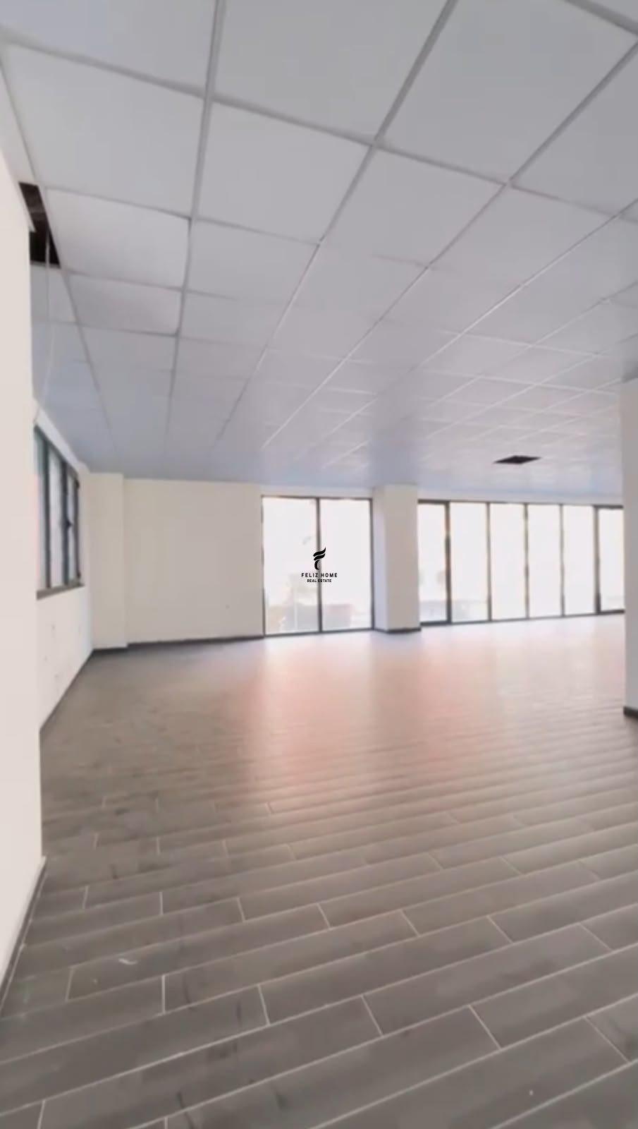 AMBIENT BIZNESI PER QERA 446M2 YZBERISHT 4.600 EURO FH-85716 – Tiranë