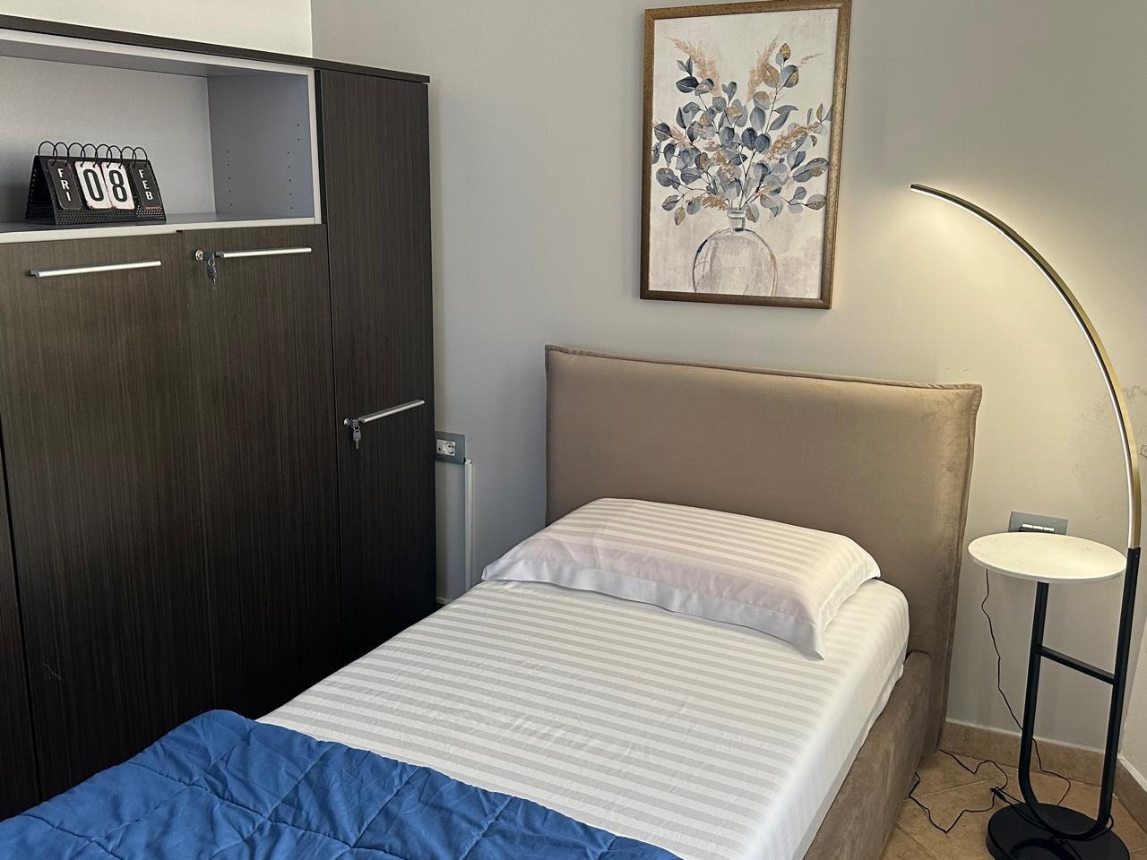 Jepet Apartament 2+1 ne Qender ID 5764 – Tiranë