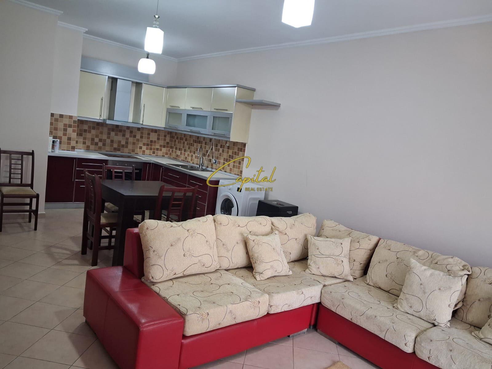 APARTAMENT ME QIRA 1+1 ISH TREGU ELEKTRIK 50.000 LEKE – Tiranë - 1
