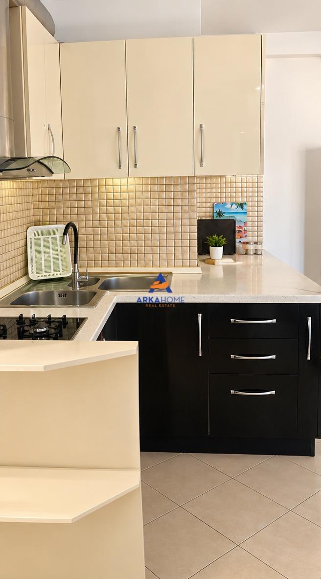 JEPET APARTAMENT ME QIRA 2+1+2BALLKONE "PRANE CASA ITALIA" 4 – Tiranë