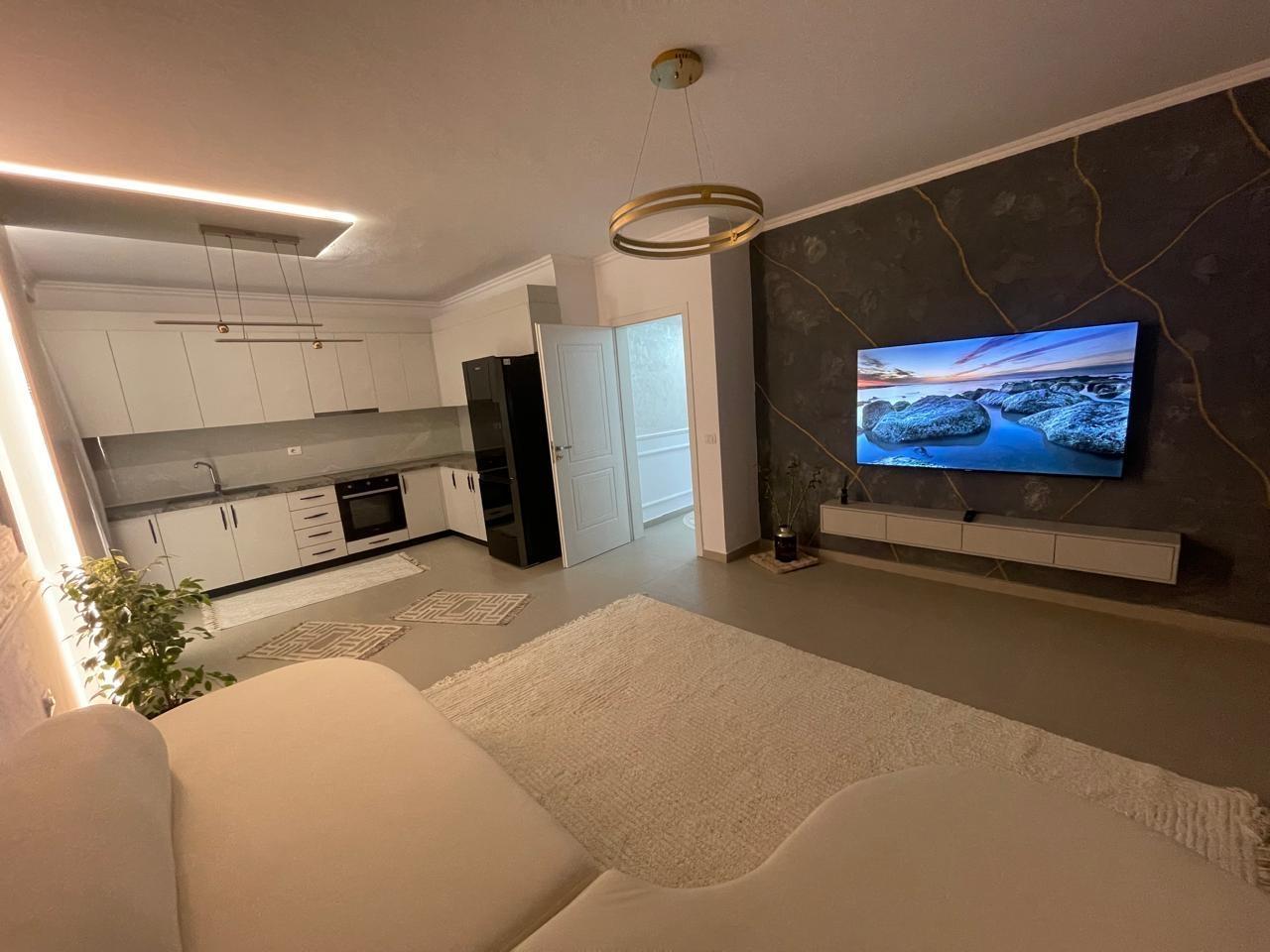 Shitet Apartament 2+1 ne Unazen e Re, Astir – Tiranë