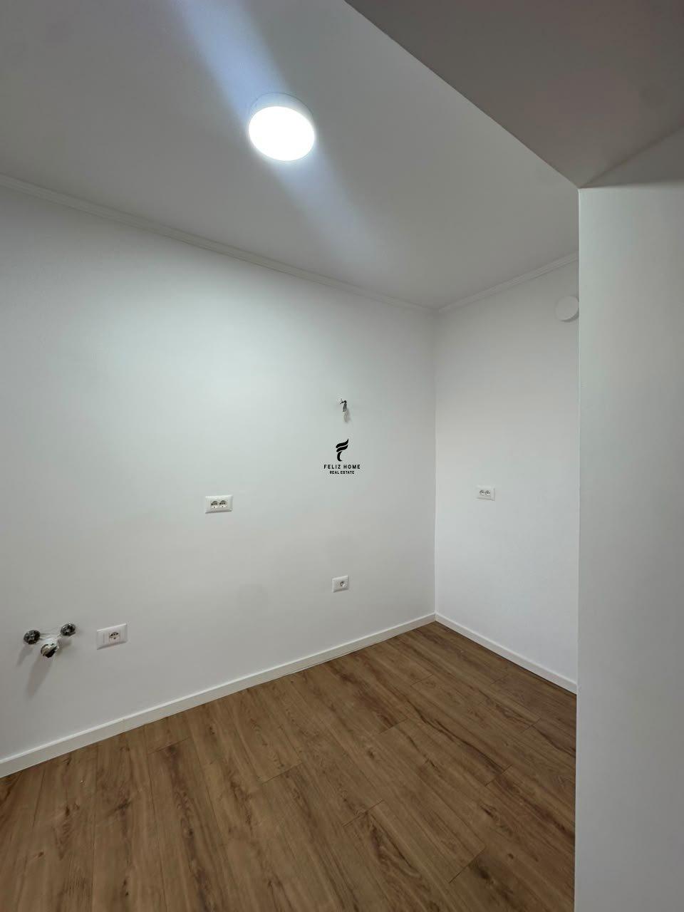 SHITET APARTAMENT 1+1 TREGU ELEKTRIK 12.600.000 LEKE FH-954 – Tiranë