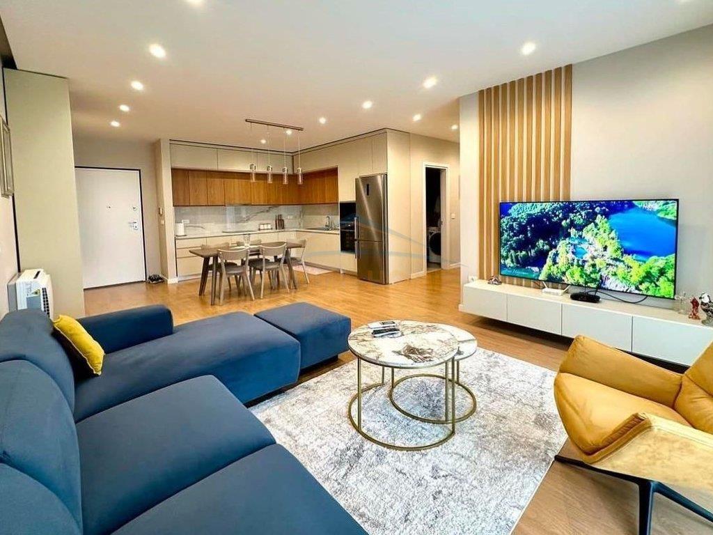 0692268458 Shitet, Apartament 3+1+2, Liqeni i Thate, Tirane. – Tiranë