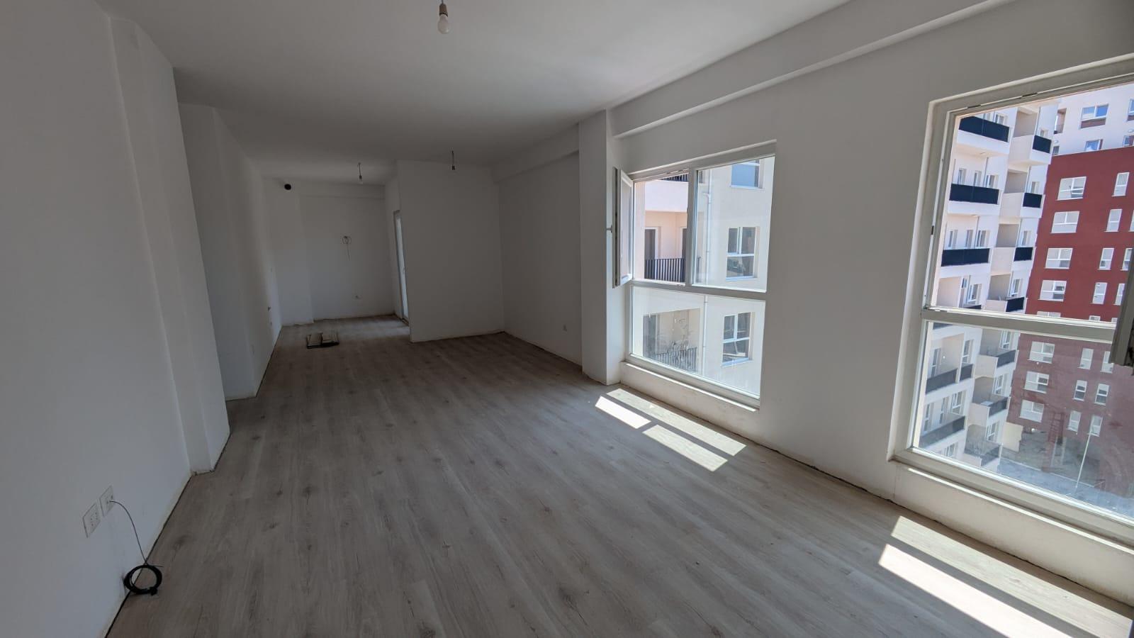 SHITET APARTAMENT 2+1+2 LAPRAKE 200.000 EURO – Tiranë