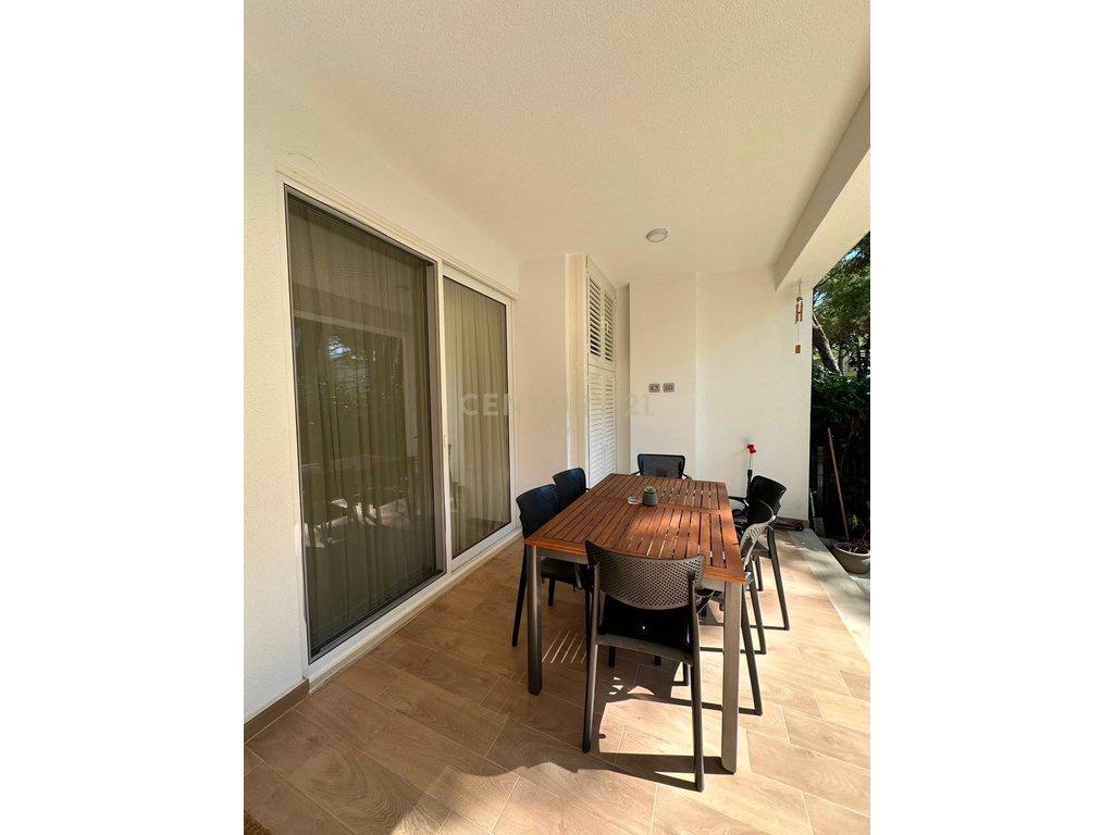 Apartament 2+1 me Oborr Privat për Shitje – San Pietro Resid – Durrës - 1