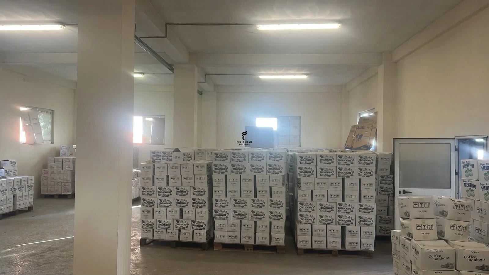 MAGAZINE ME QERA 736 M2 YZBERISHT 600.000 LEKE FH-94529 – Tiranë